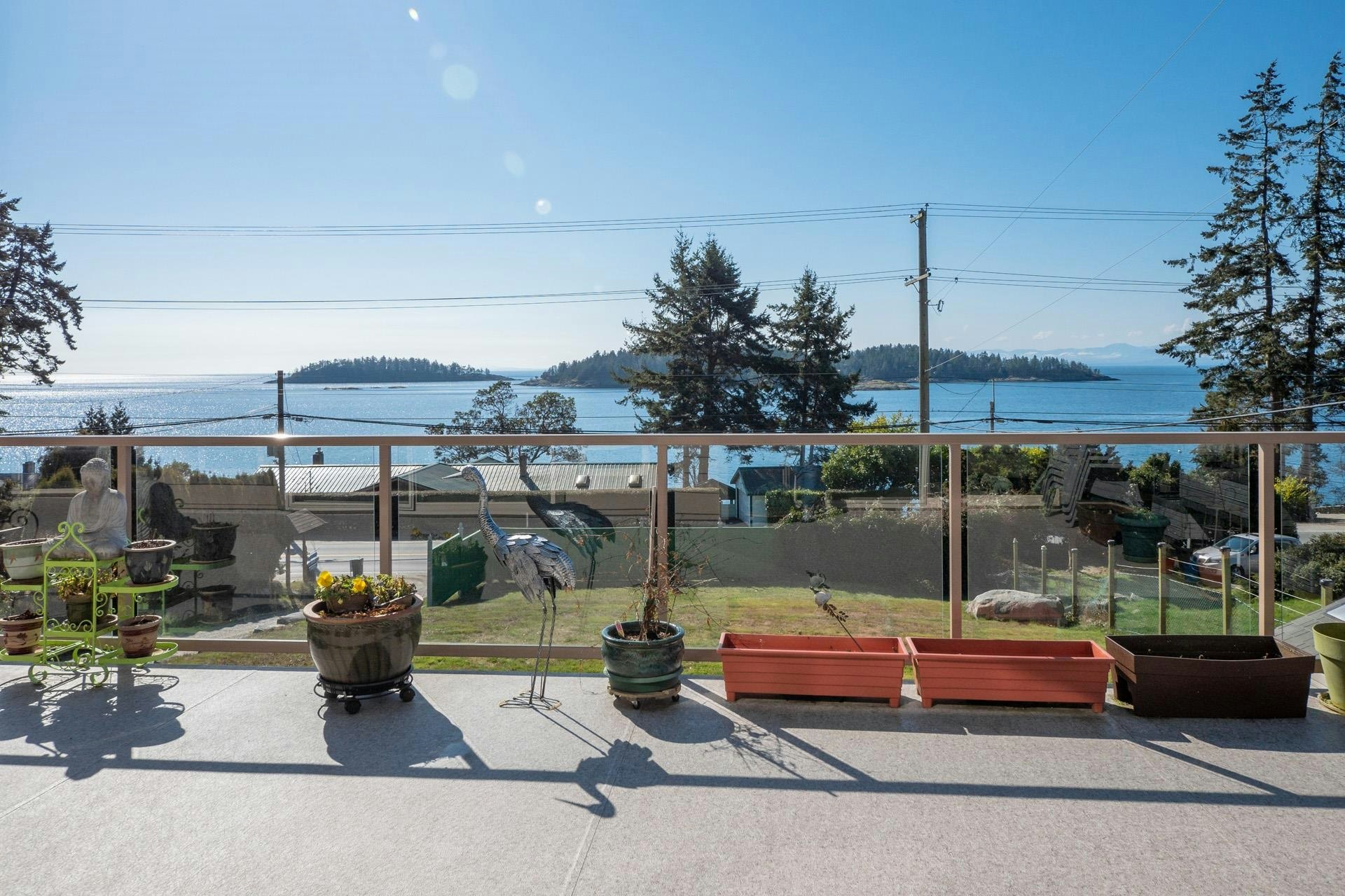 6682 Sunshine Coast Highway, Sechelt, BC, V0N 3A8 - 2