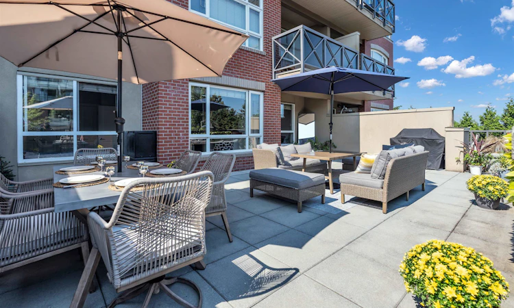 223-2970 King George Boulevard