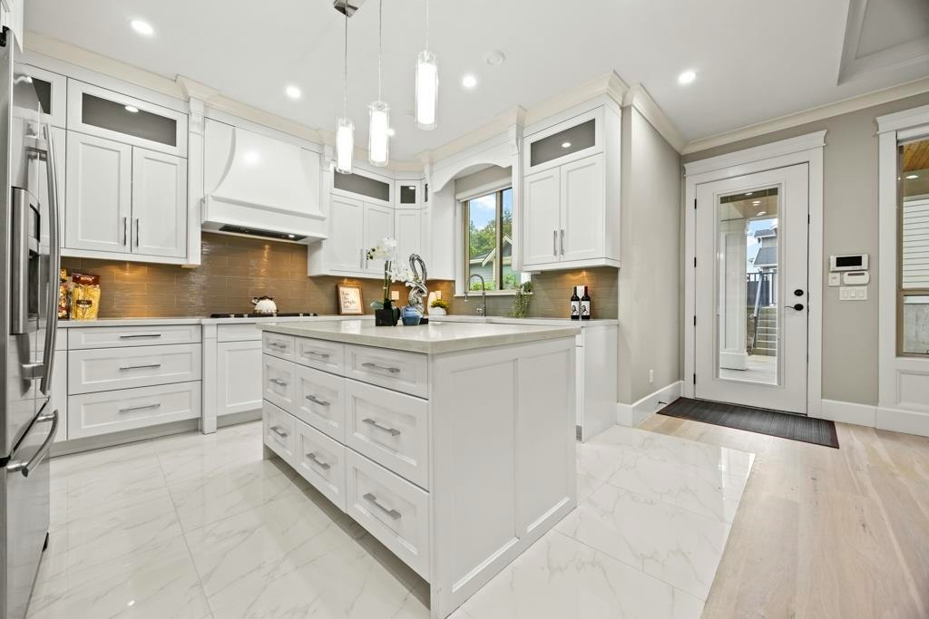 1919 Dublin Street, New Westminster, BC, V3M 3A4 - 8