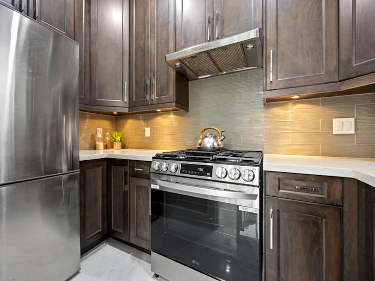1919 Dublin Street, New Westminster, BC, V3M 3A4 - 11