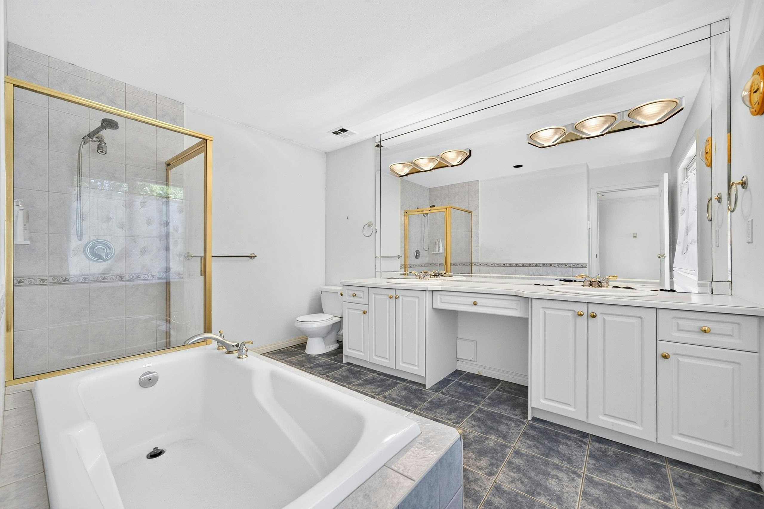 6215 Dunsmuir Crescent, Richmond, BC, V7C 5T7 - 31