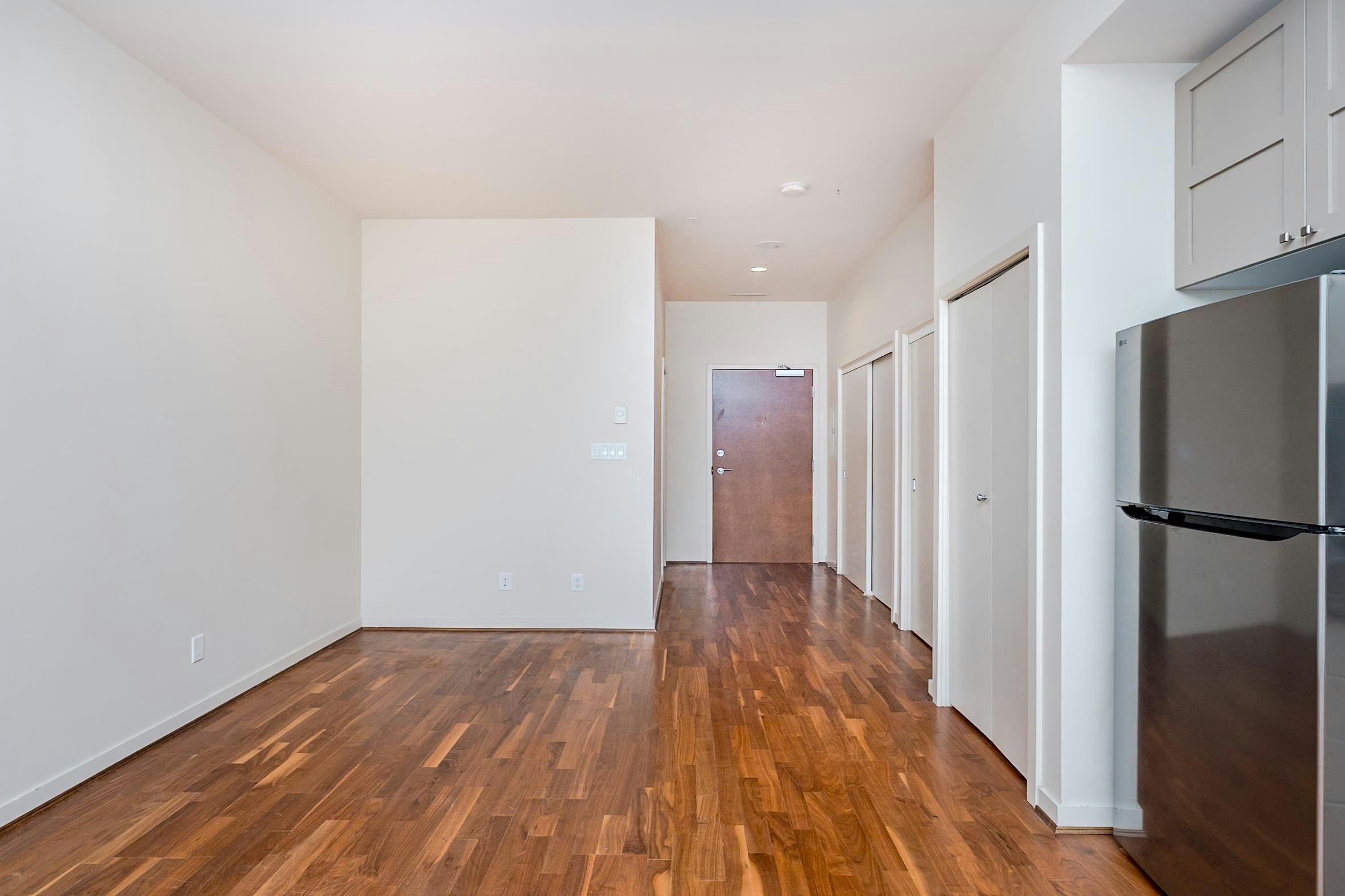 1113-1333 W Georgia Street, Vancouver, BC, V6E 4V3 - 14