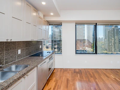 1113-1333 W Georgia Street - 4