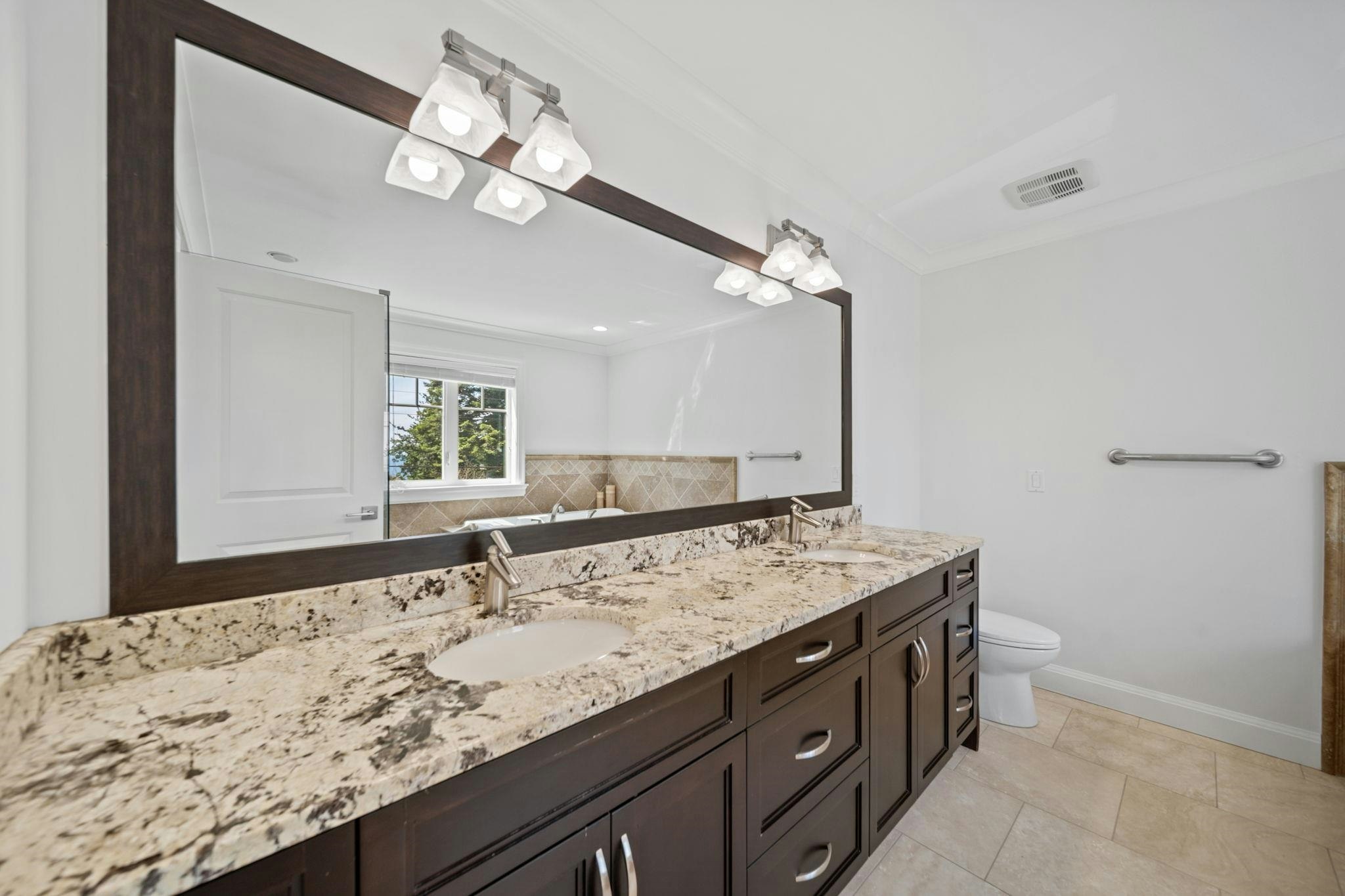 13101 14 Avenue, Surrey, BC, V4A 1G6 - 26