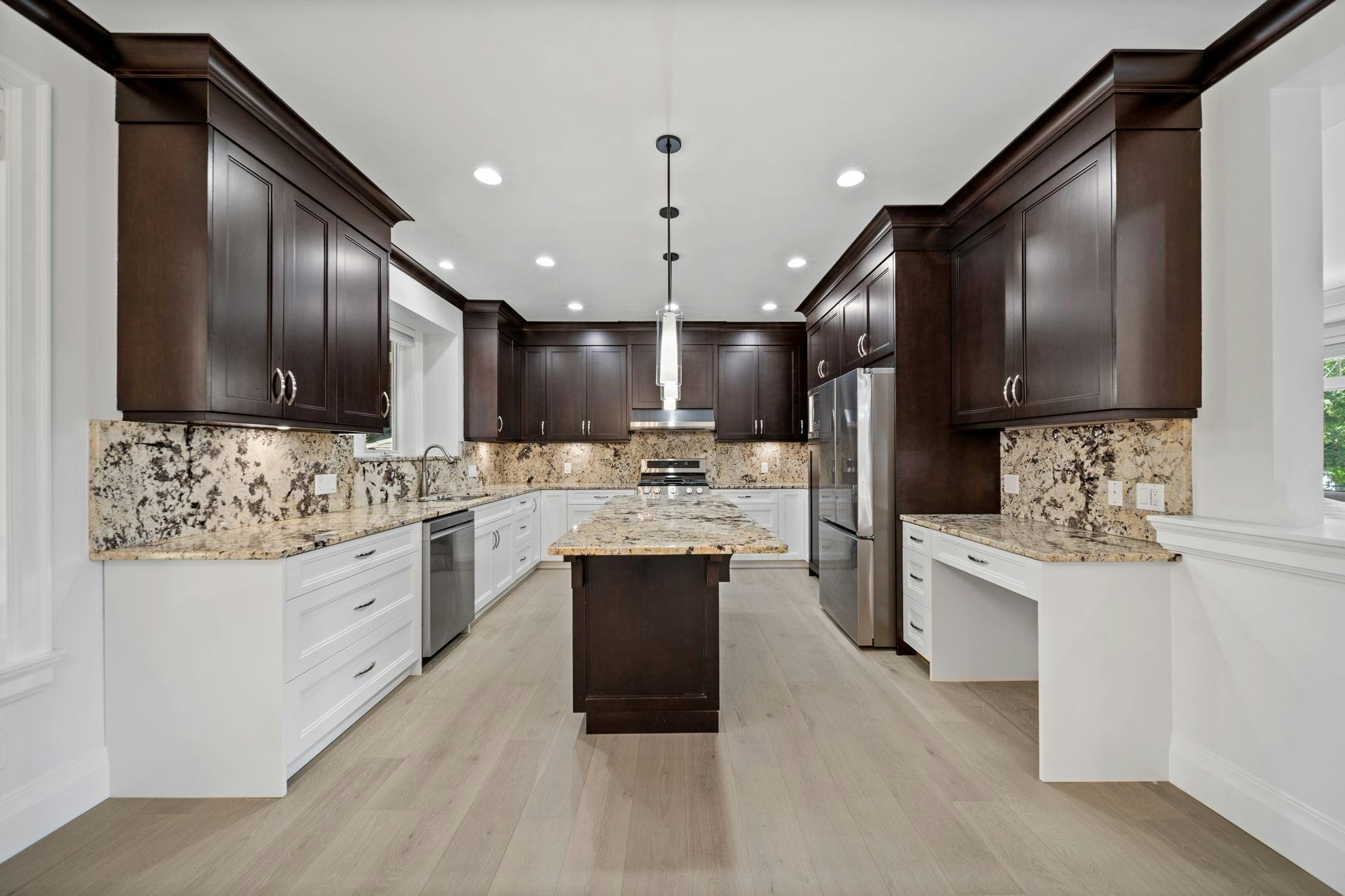 13101 14 Avenue, Surrey, BC, V4A 1G6 - 10