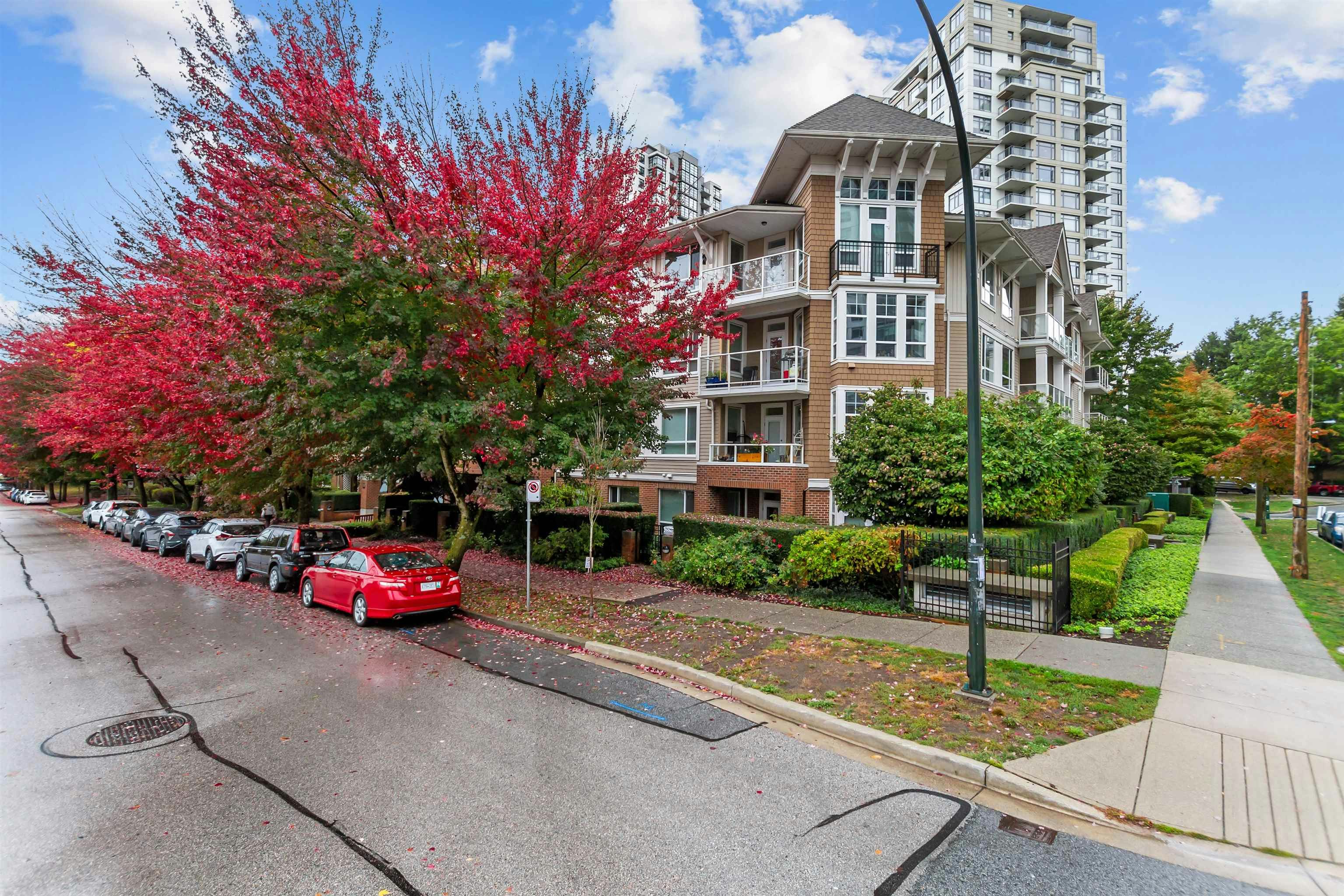 408-3651 Foster Avenue, Vancouver, BC, V5R 0A2
