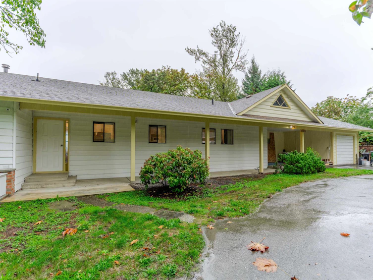 8726 Chilliwack Mountain Road, Chilliwack, BC, V2R 3V2
