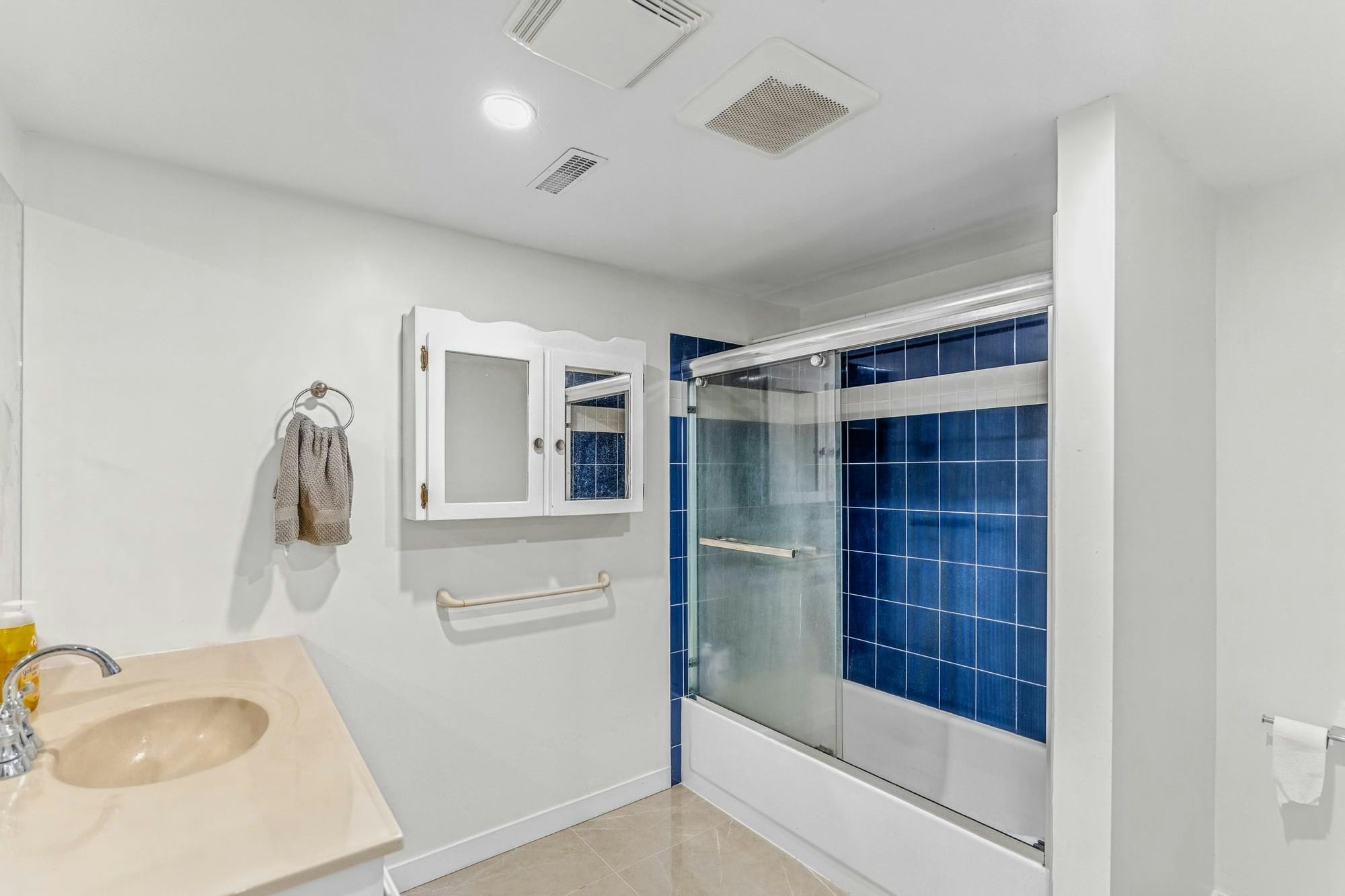 8726 Chilliwack Mountain Road, Chilliwack, BC, V2R 3V2 - 27