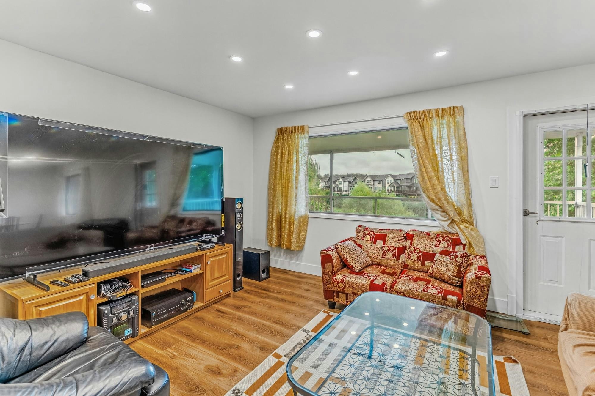 8726 Chilliwack Mountain Road, Chilliwack, BC, V2R 3V2 - 10