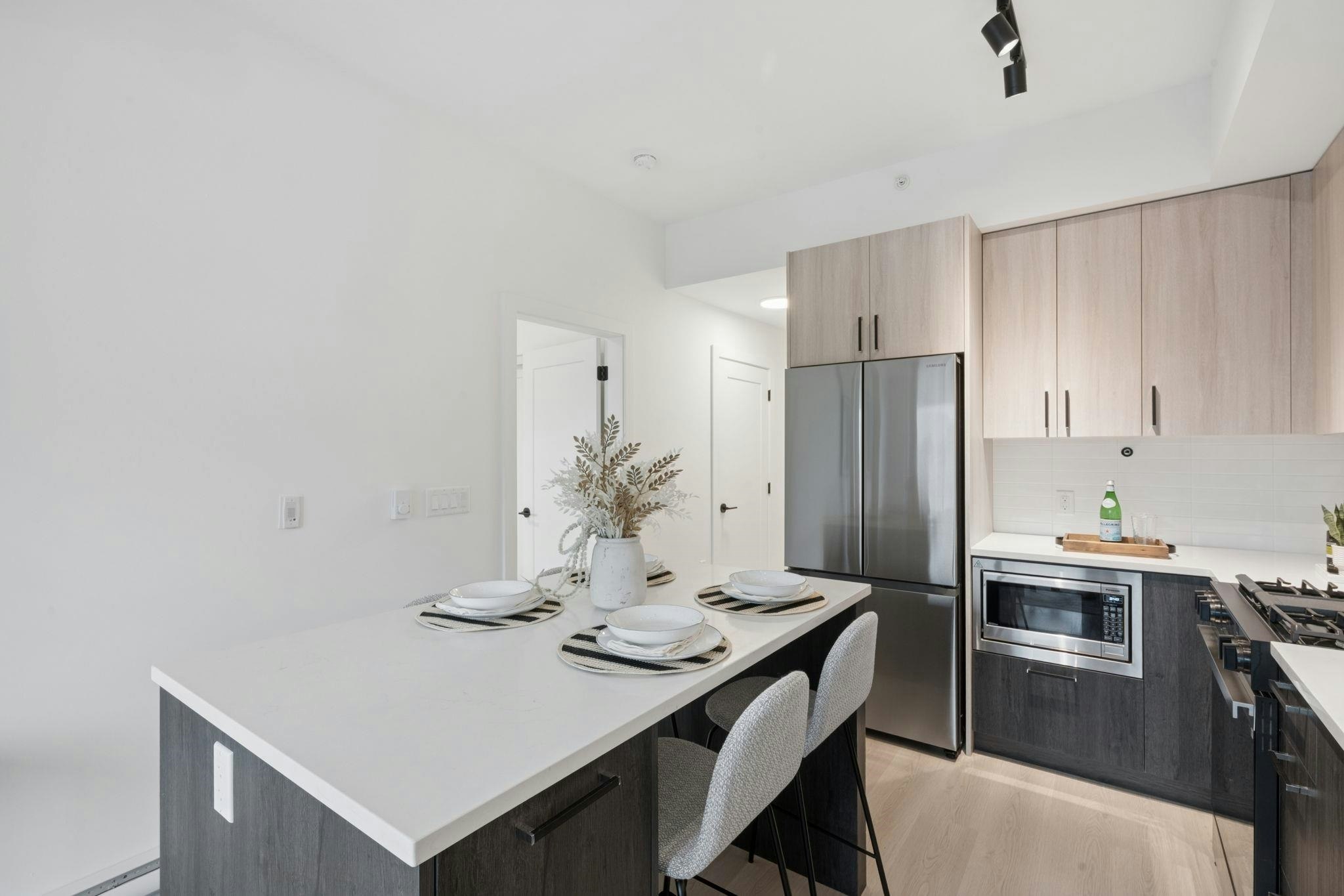 106-1100 Clarke Road - 3