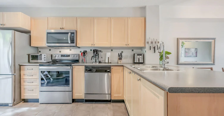 15168 36 Avenue, Surrey, BC, V3S 0Z6 - 7