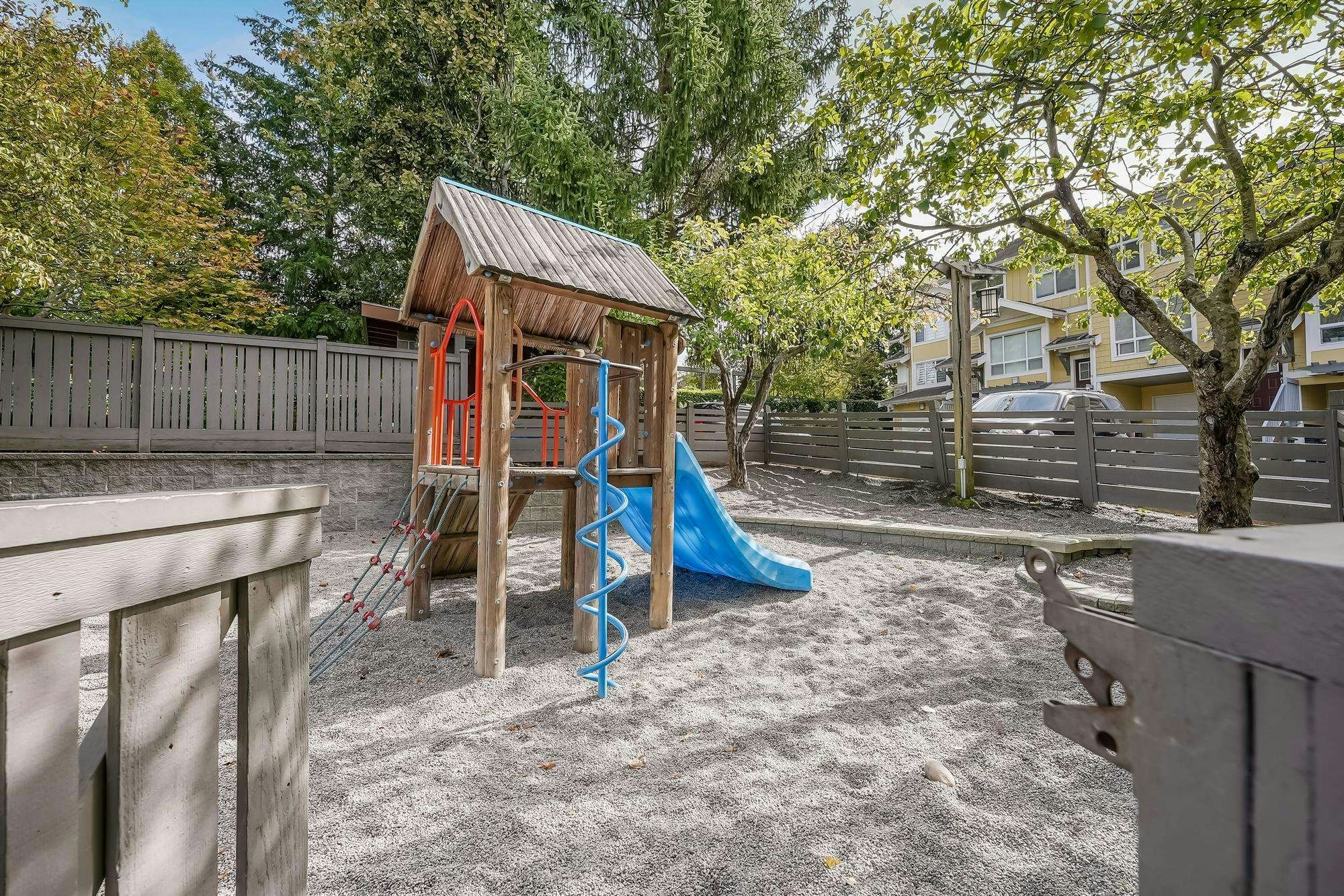 15168 36 Avenue, Surrey, BC, V3S 0Z6 - 28