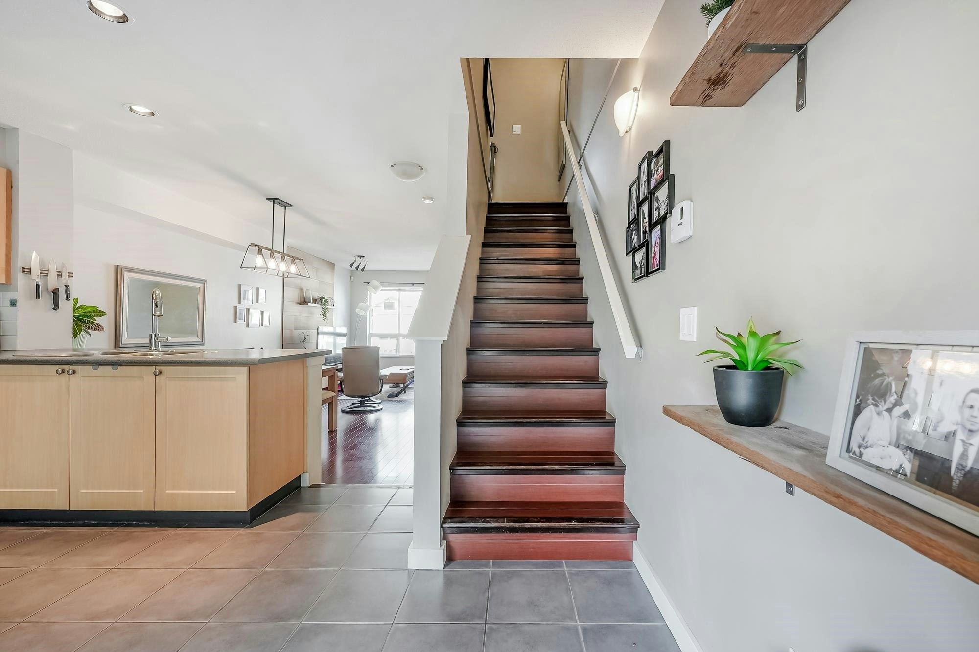15168 36 Avenue, Surrey, BC, V3S 0Z6 - 12