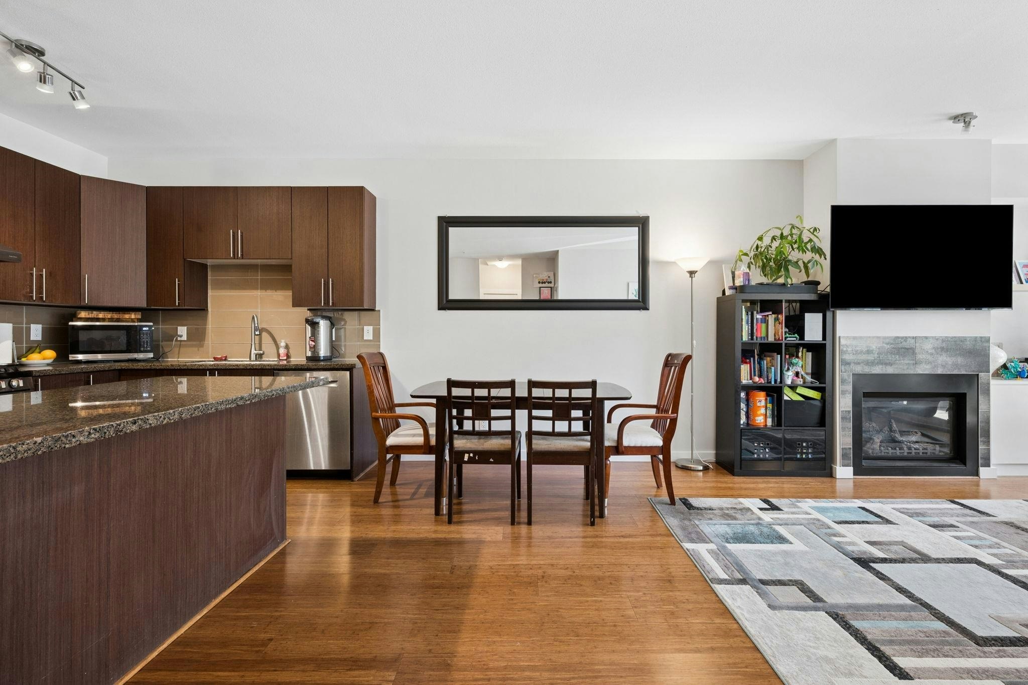 1-6233 London Road, Richmond, BC, V7E 3S3 - 10