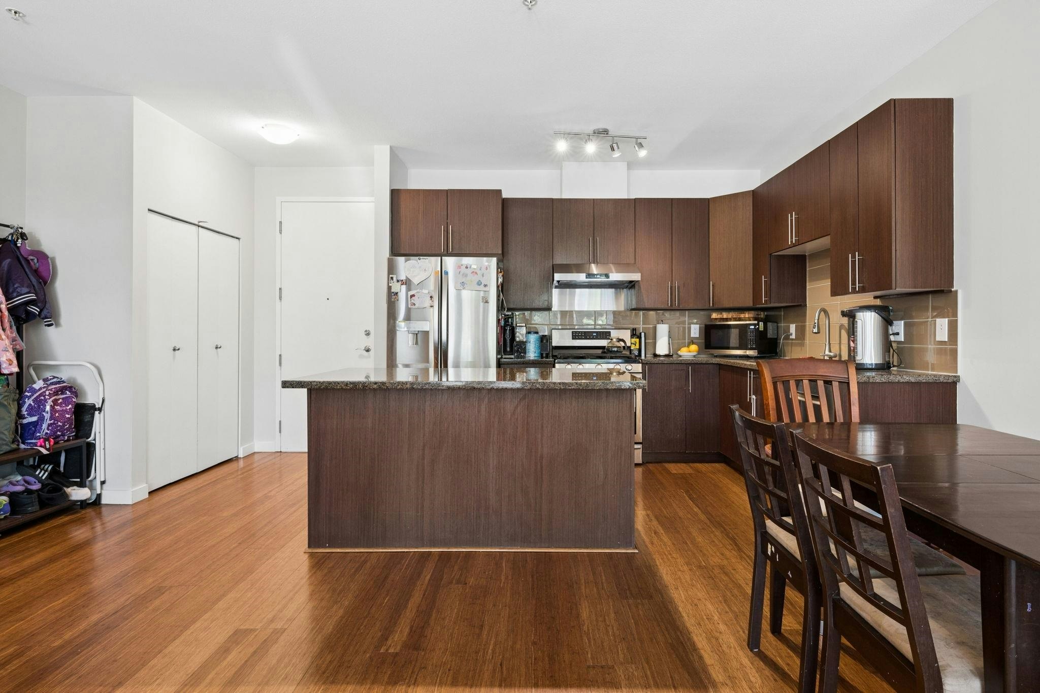 1-6233 London Road, Richmond, BC, V7E 3S3 - 12