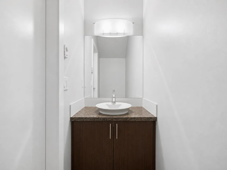 1-6233 London Road, Richmond, BC, V7E 3S3 - 26