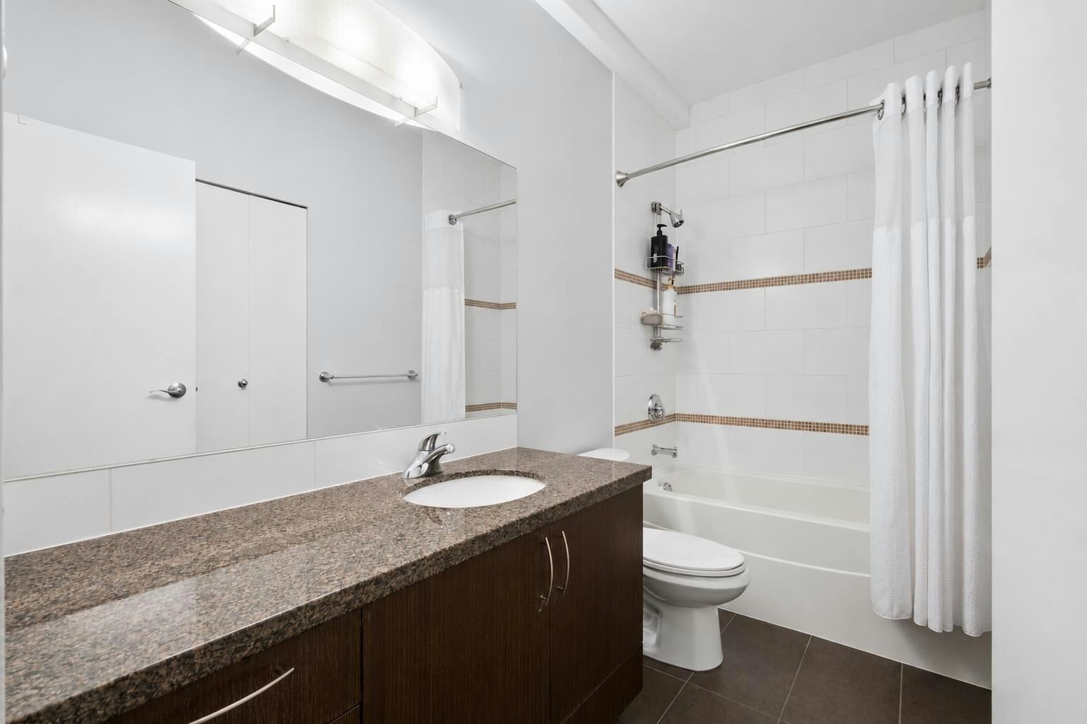 1-6233 London Road, Richmond, BC, V7E 3S3 - 23