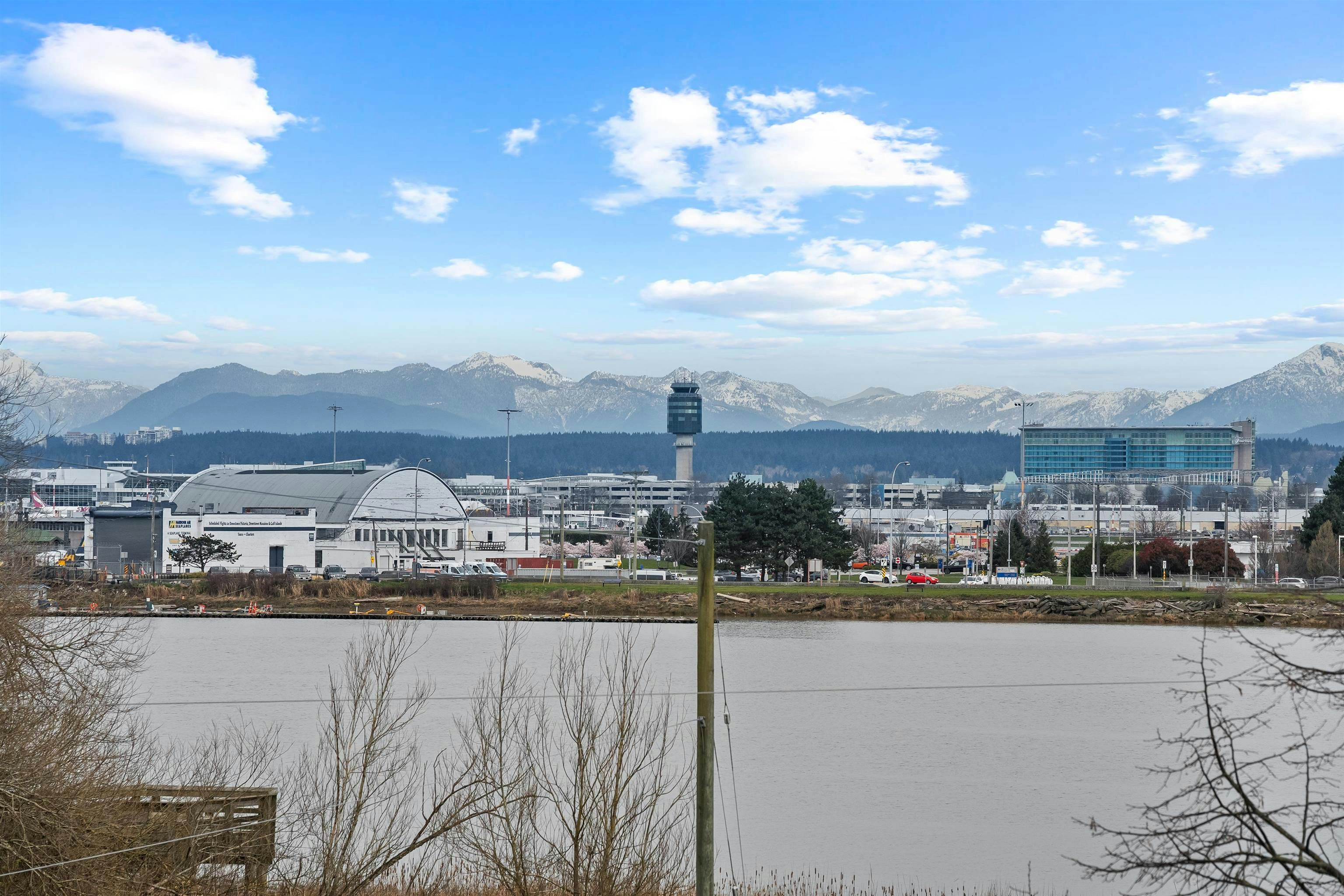 304-5500 Lynas Lane, Richmond, BC, V7C 5R5 - 25