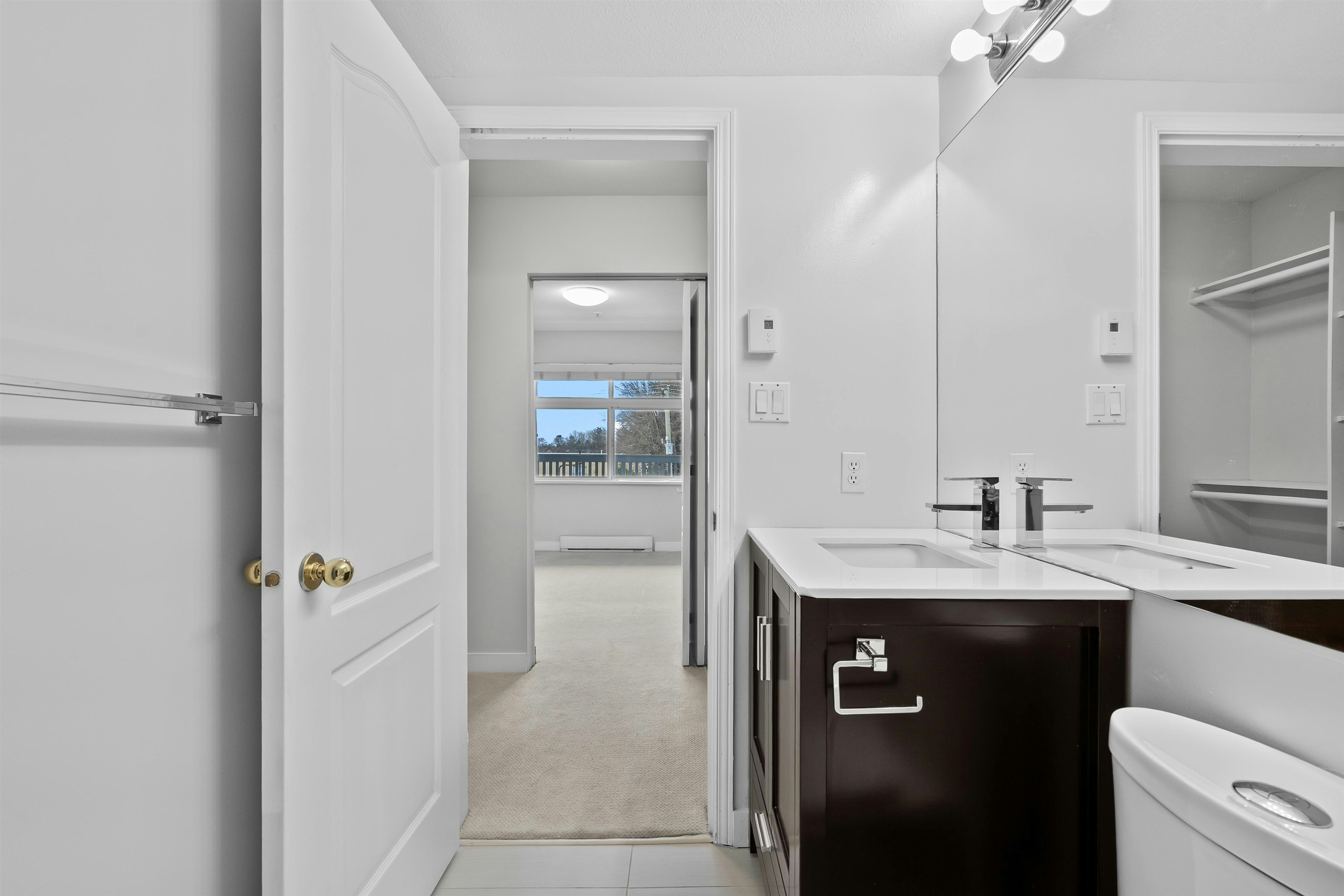 304-5500 Lynas Lane, Richmond, BC, V7C 5R5 - 18