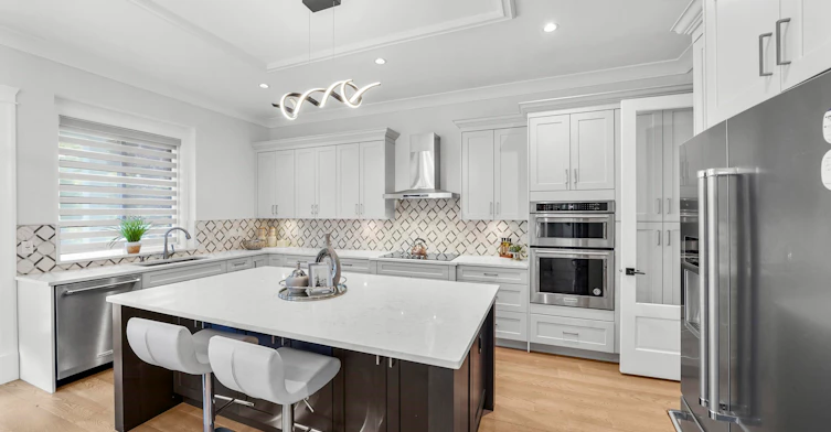 1699* 18 Avenue, Surrey, BC, V3Z 9X5 - 7