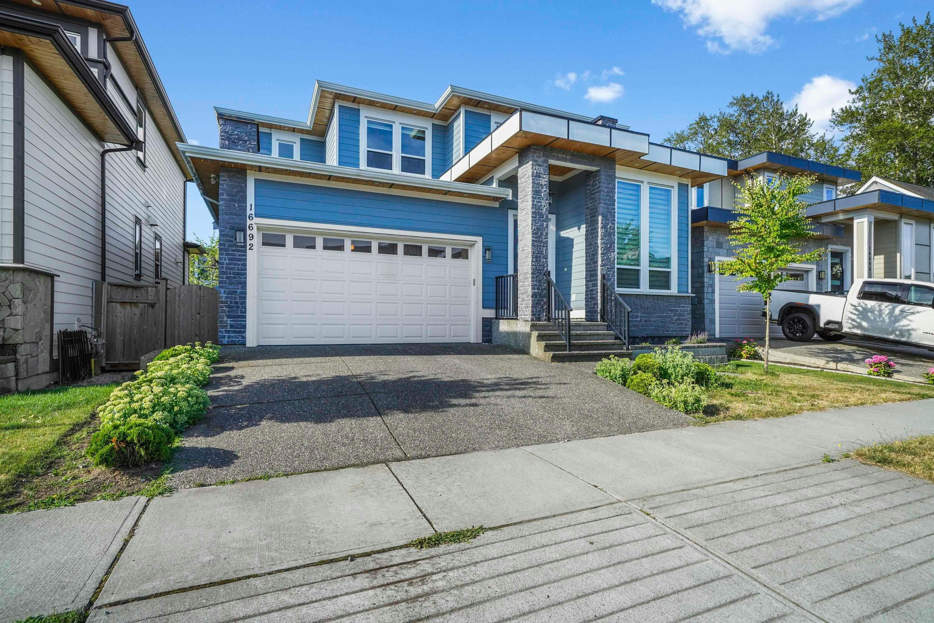 1699* 18 Avenue, Surrey, BC, V3Z 9X5 - 2