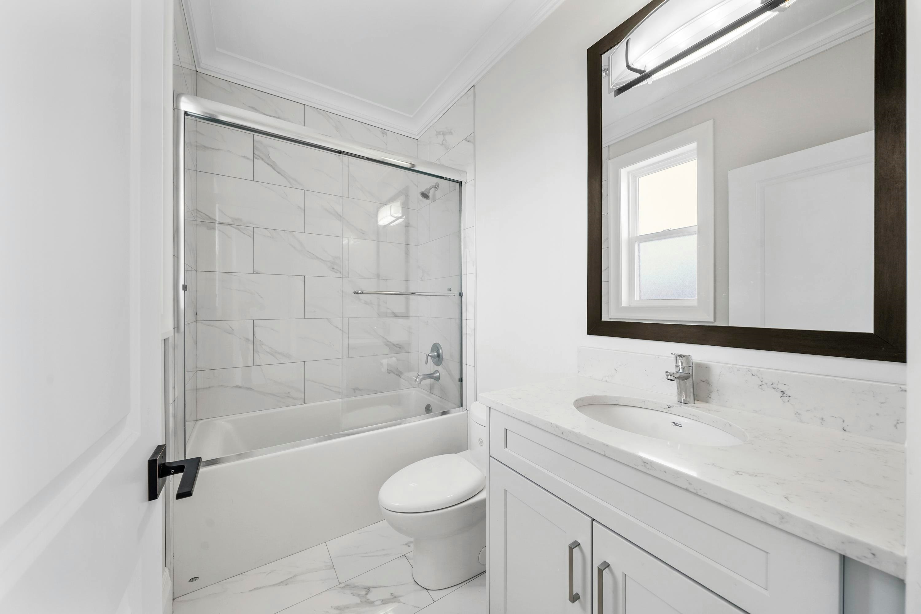 1699* 18 Avenue, Surrey, BC, V3Z 9X5 - 16