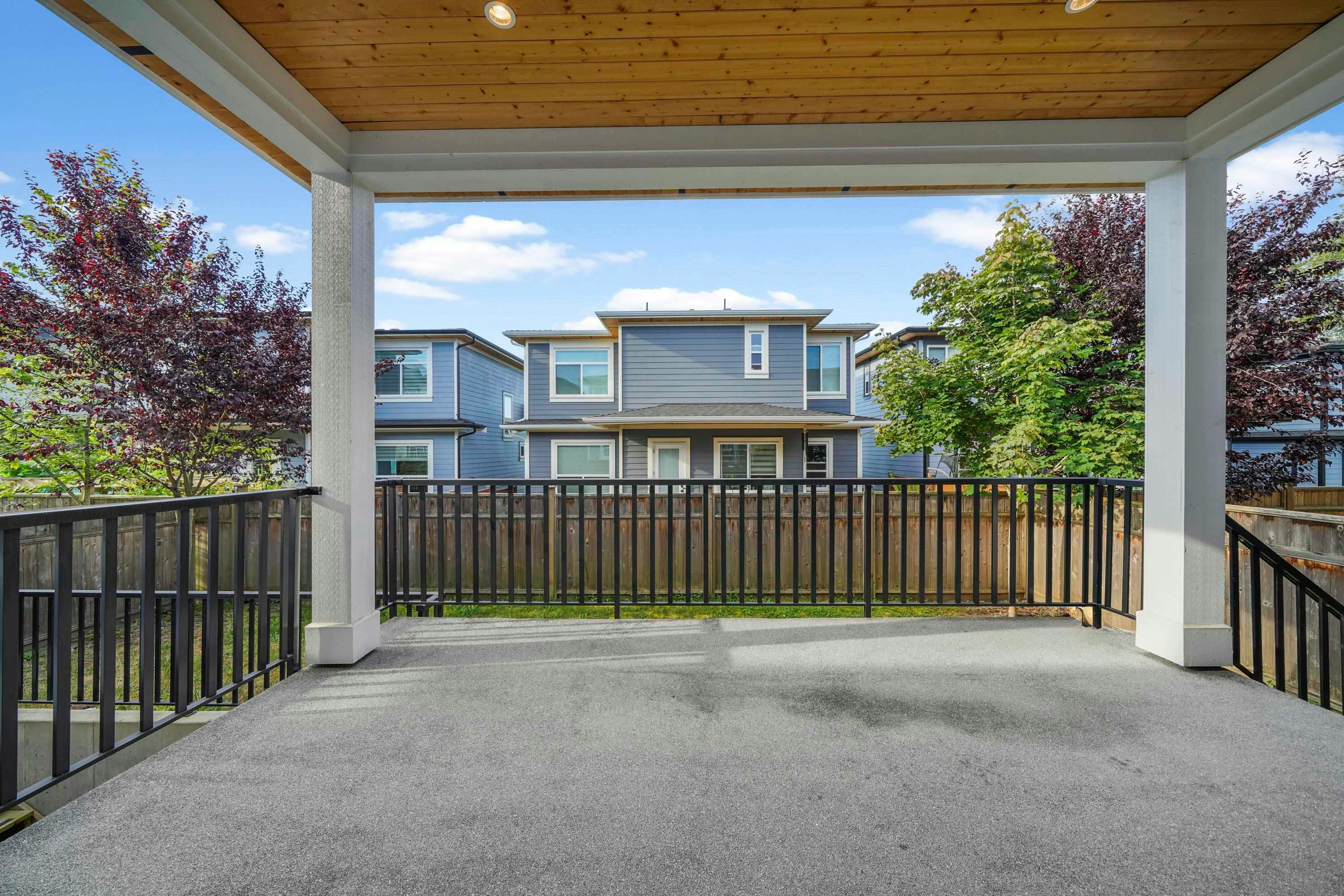 1699* 18 Avenue, Surrey, BC, V3Z 9X5 - 30