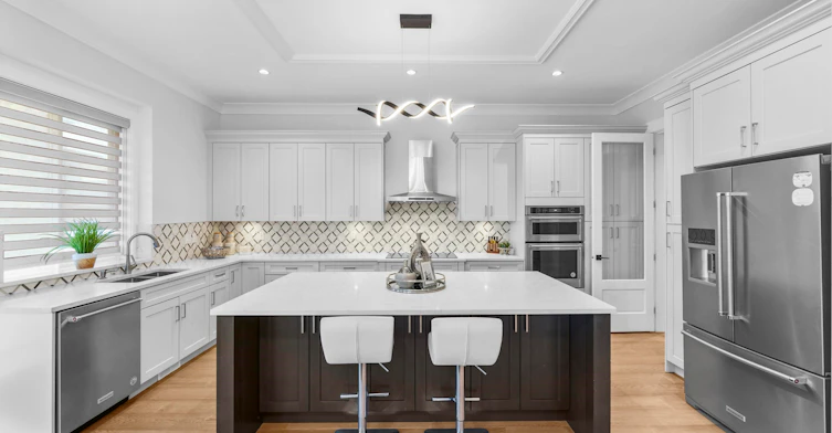 1699* 18 Avenue, Surrey, BC, V3Z 9X5 - 6