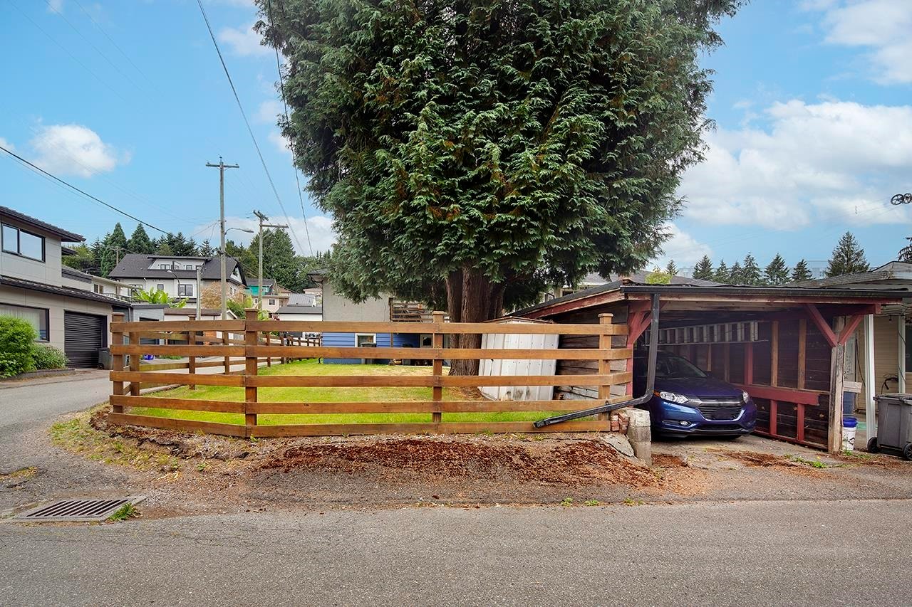2137 20th Avenue, Vancouver, BC, V5N 2L4 - 5
