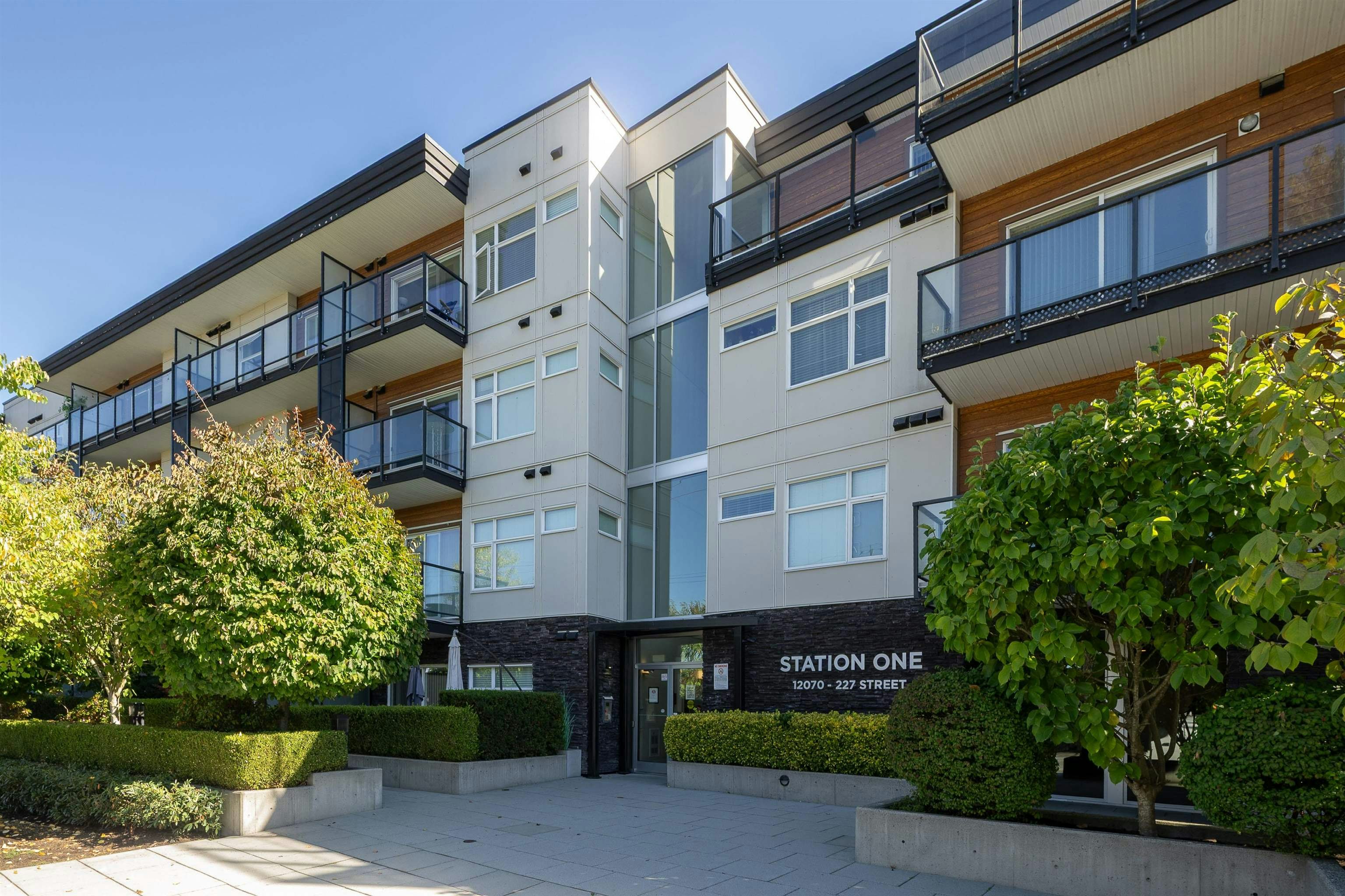 311-12070 227 Street - 4