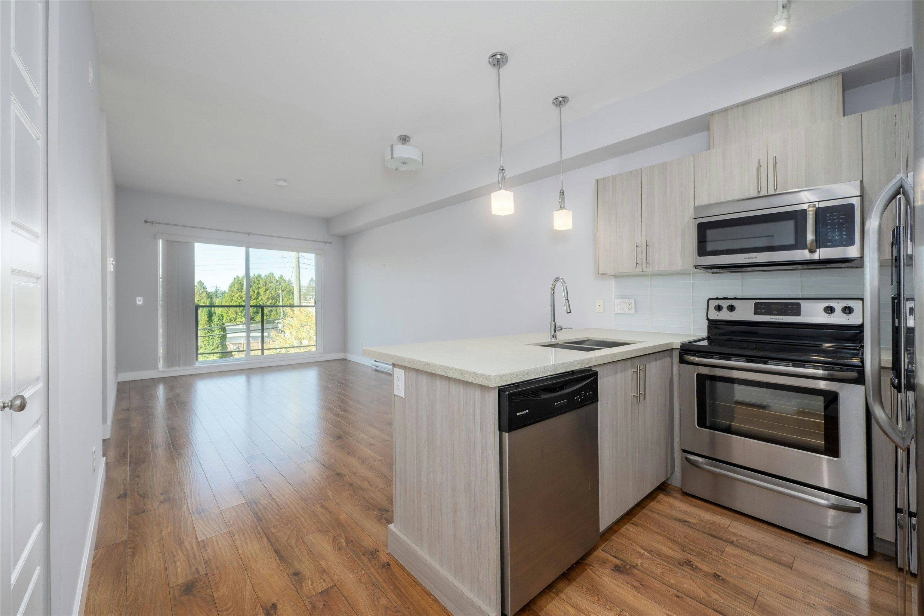 311-12070 227 Street, Maple Ridge, BC, V2X 9H2 - 9
