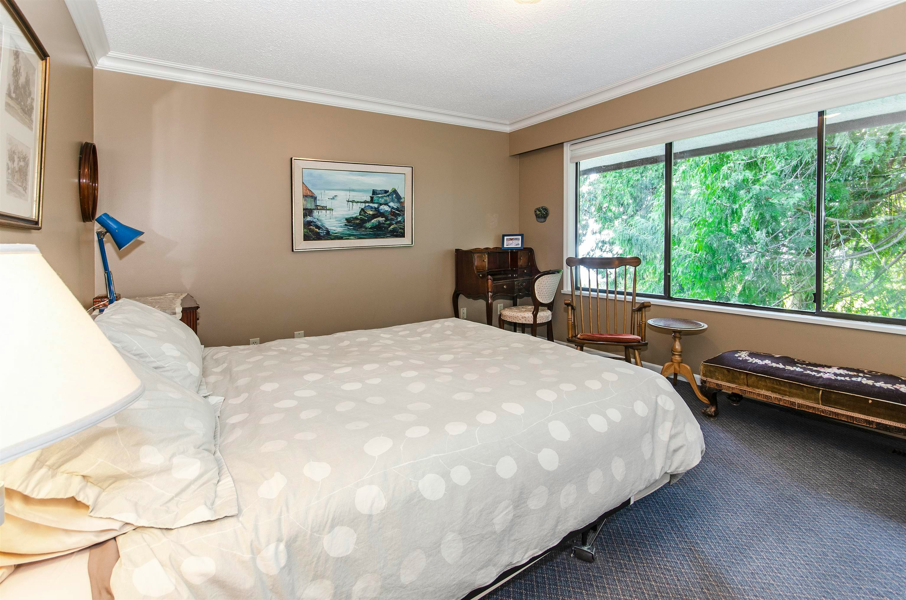 2440 Queens Avenue, West Vancouver, BC, V7V 2Y6 - 21