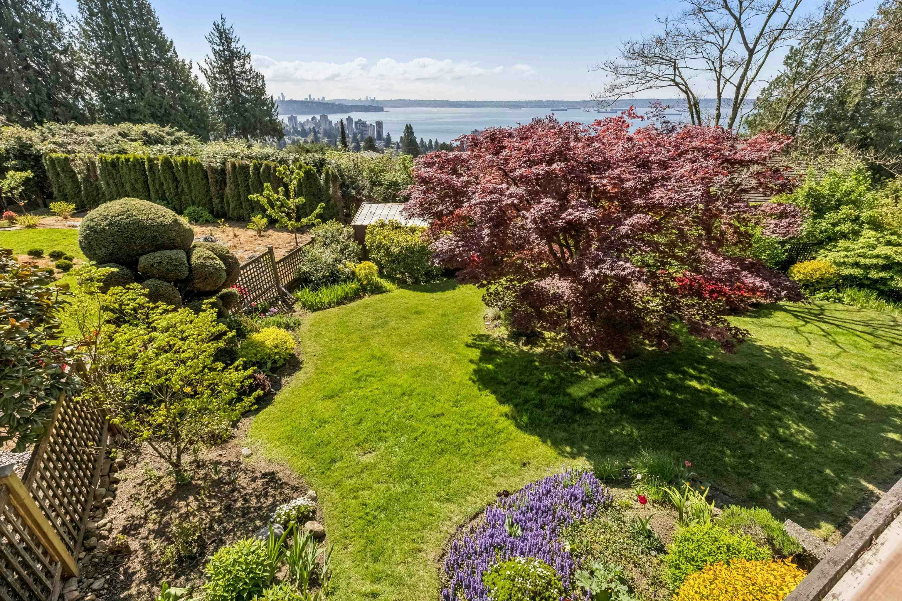 2440 Queens Avenue, West Vancouver, BC, V7V 2Y6 - 26
