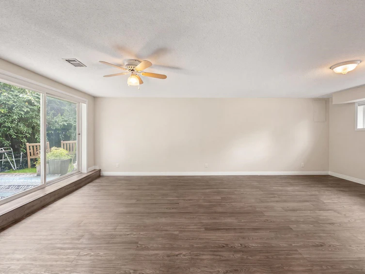 1001 Gatensbury Street, Coquitlam, BC, V3J 5J6 - 30