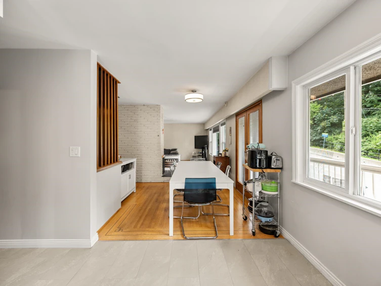 1001 Gatensbury Street, Coquitlam, BC, V3J 5J6 - 8