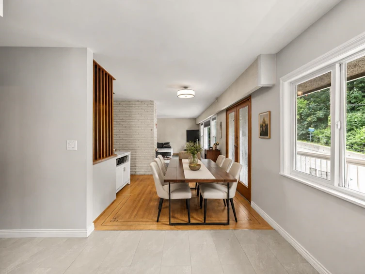 1001 Gatensbury Street, Coquitlam, BC, V3J 5J6 - 7