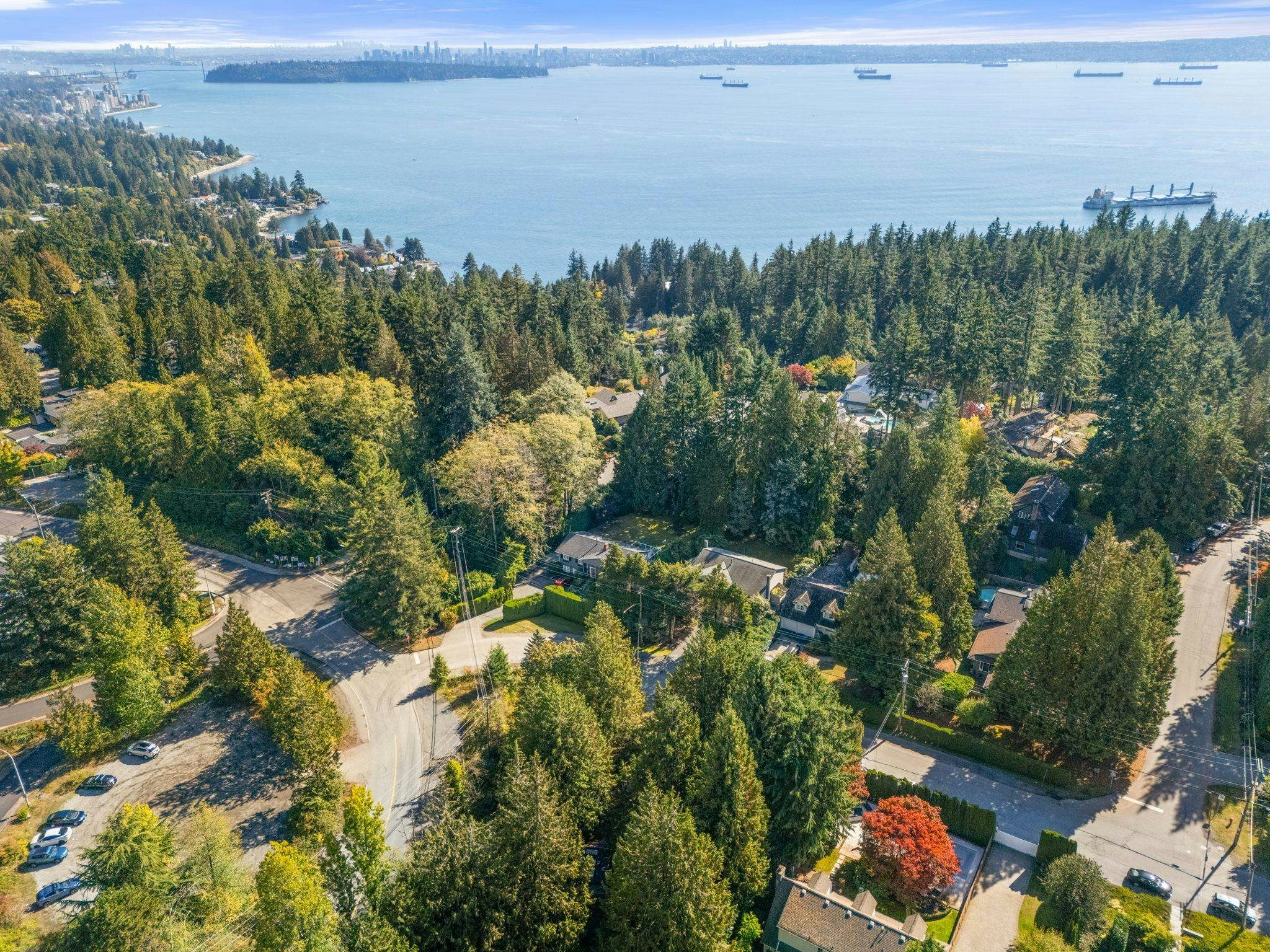 3745 Southridge Avenue, West Vancouver, BC, V7V 3H9 - 30