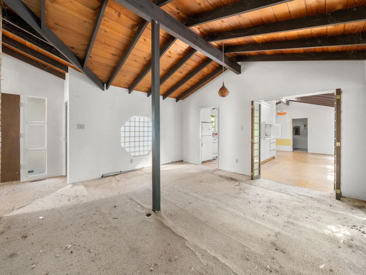 3745 Southridge Avenue, West Vancouver, BC, V7V 3H9 - 10
