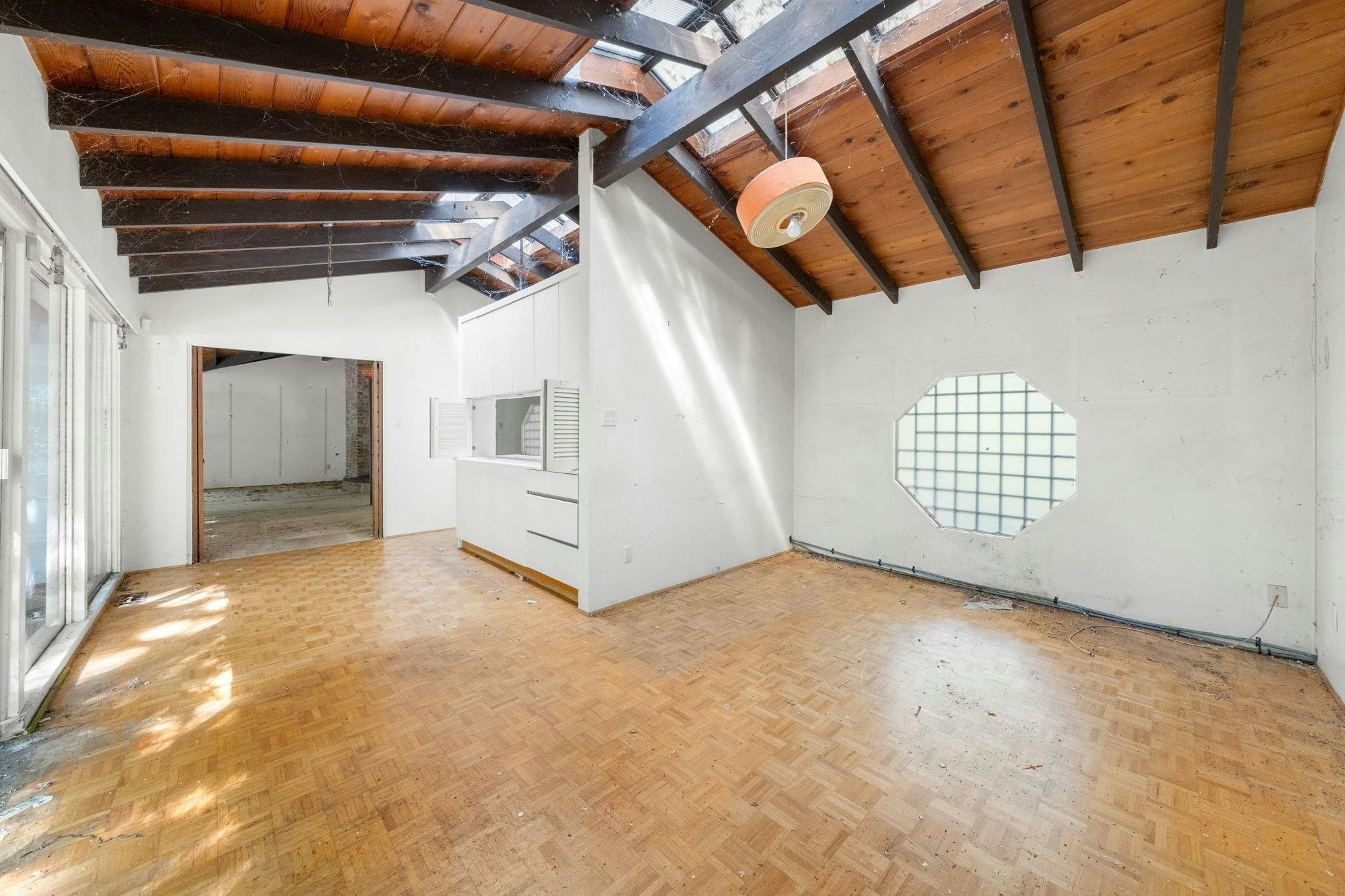 3745 Southridge Avenue, West Vancouver, BC, V7V 3H9 - 15