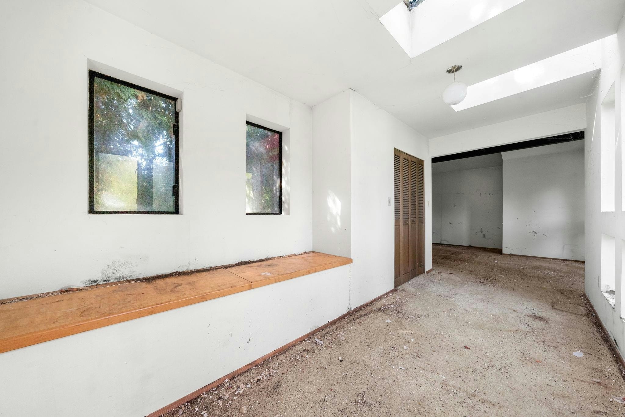 3745 Southridge Avenue, West Vancouver, BC, V7V 3H9 - 21