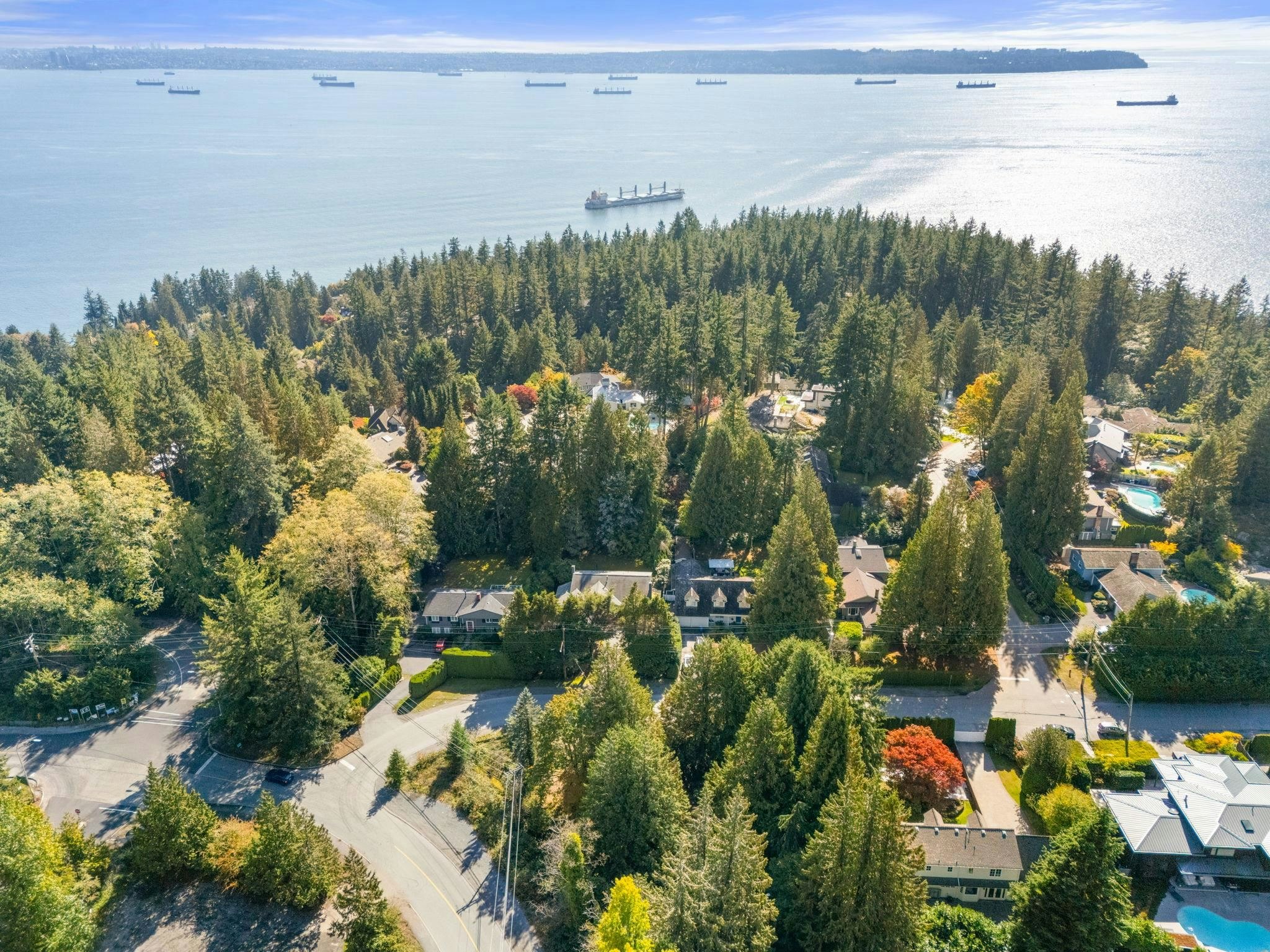 3745 Southridge Avenue, West Vancouver, BC, V7V 3H9 - 29