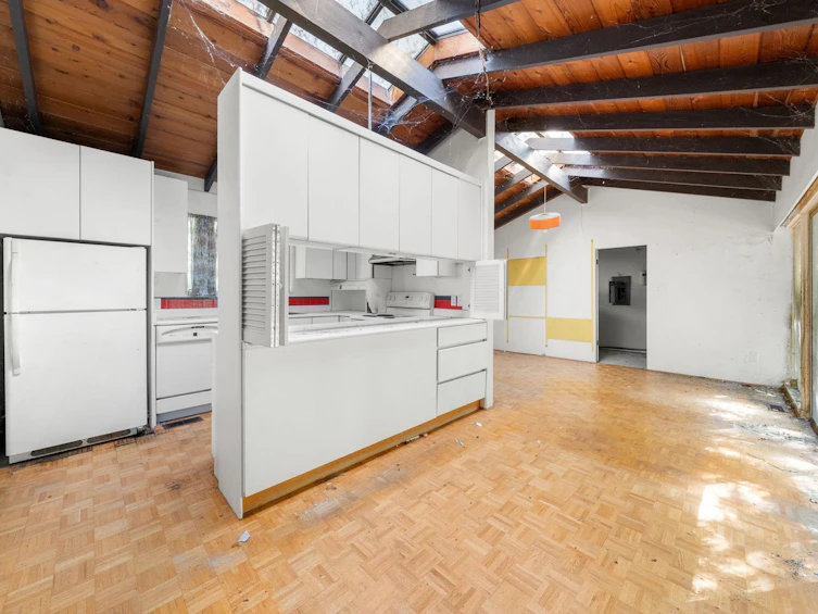 3745 Southridge Avenue, West Vancouver, BC, V7V 3H9 - 14