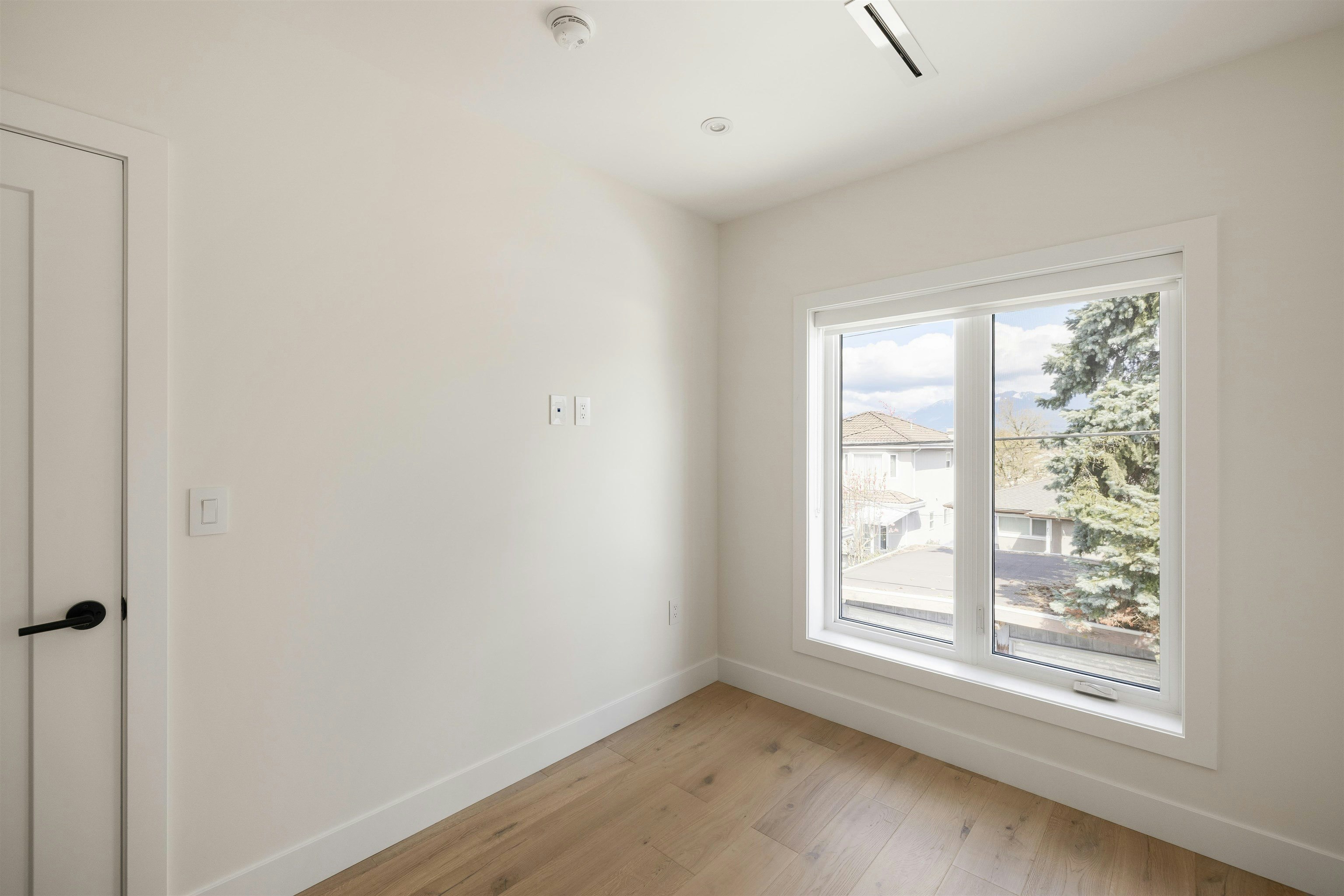 3143 E 19 Avenue, Vancouver, BC, V5M 2T2 - 15