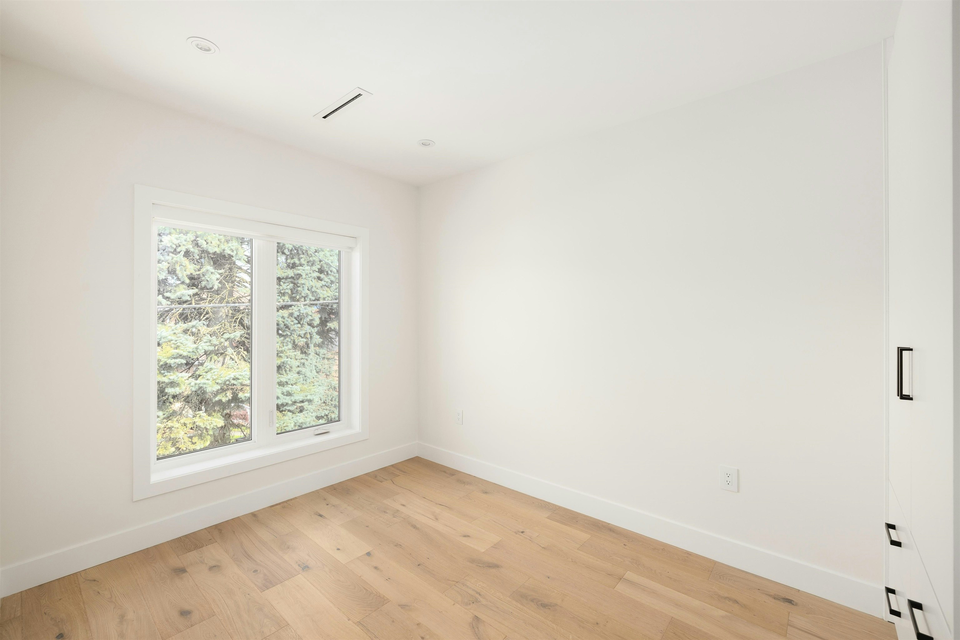 3143 E 19 Avenue, Vancouver, BC, V5M 2T2 - 12