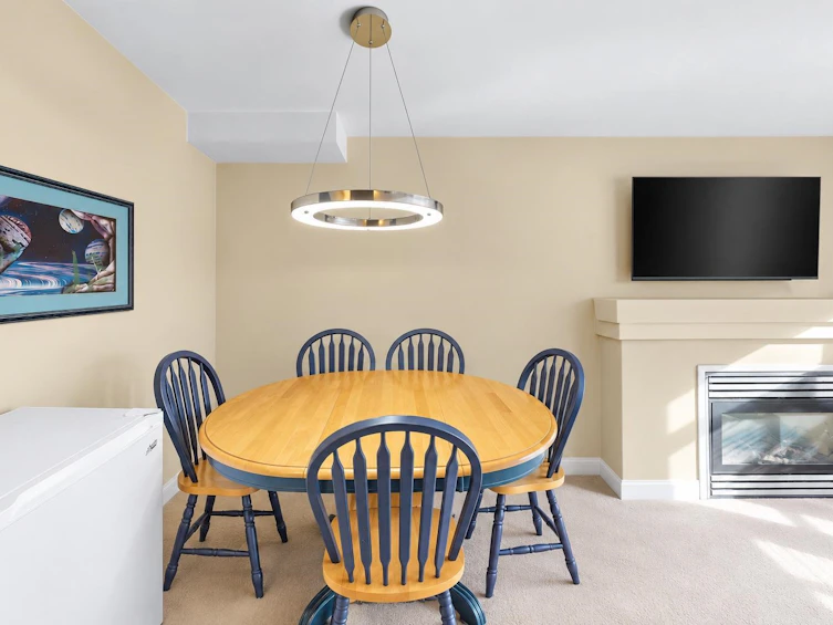 12-1561 Booth Avenue, Coquitlam, BC, V3K 6Z9 - 4