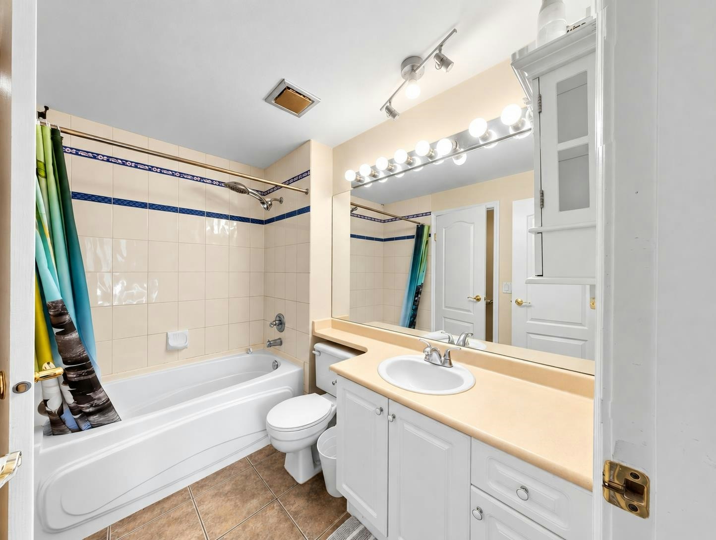 12-1561 Booth Avenue, Coquitlam, BC, V3K 6Z9 - 12