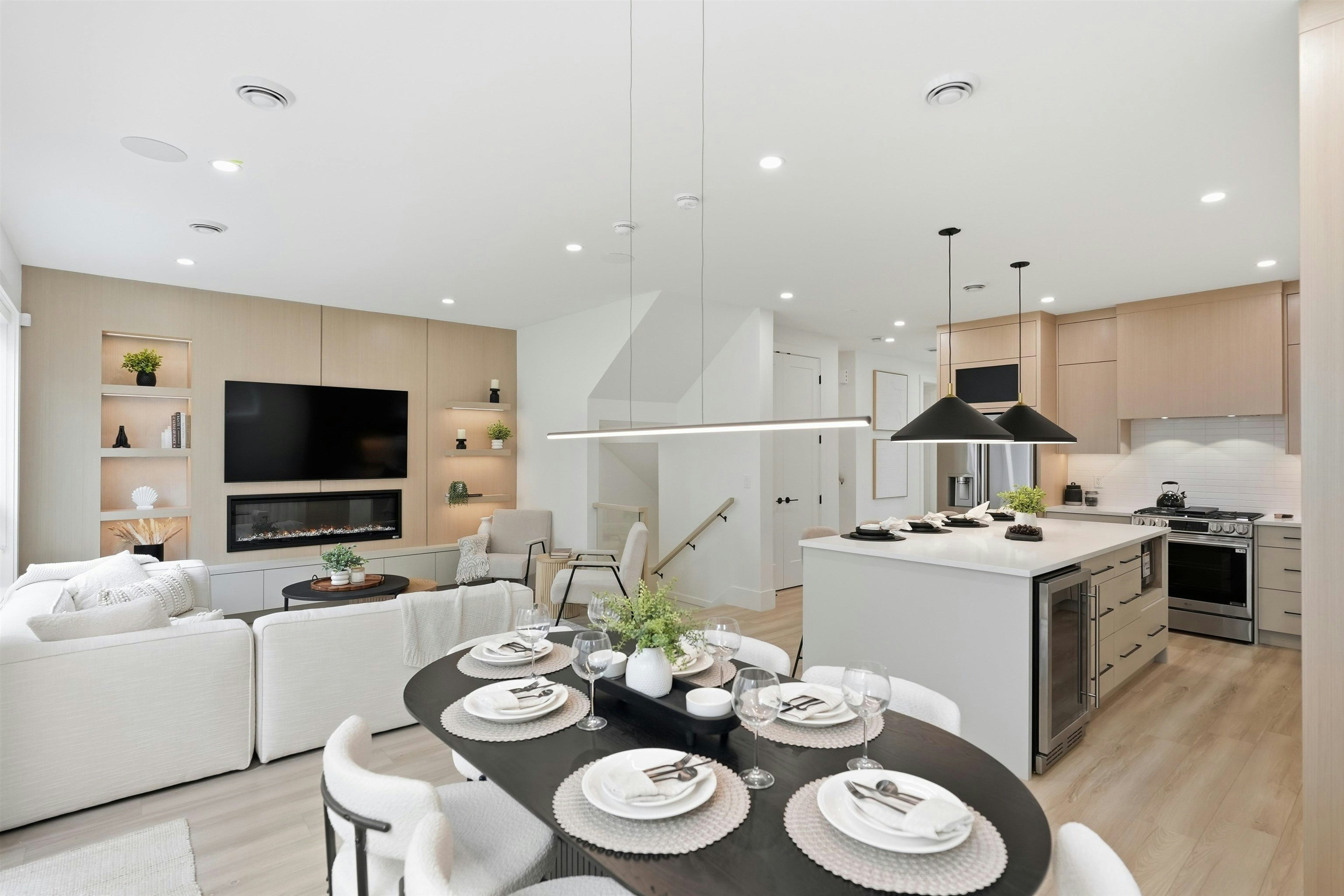 9312 Ebor Road, Delta, BC, V4C 3K7 - 6