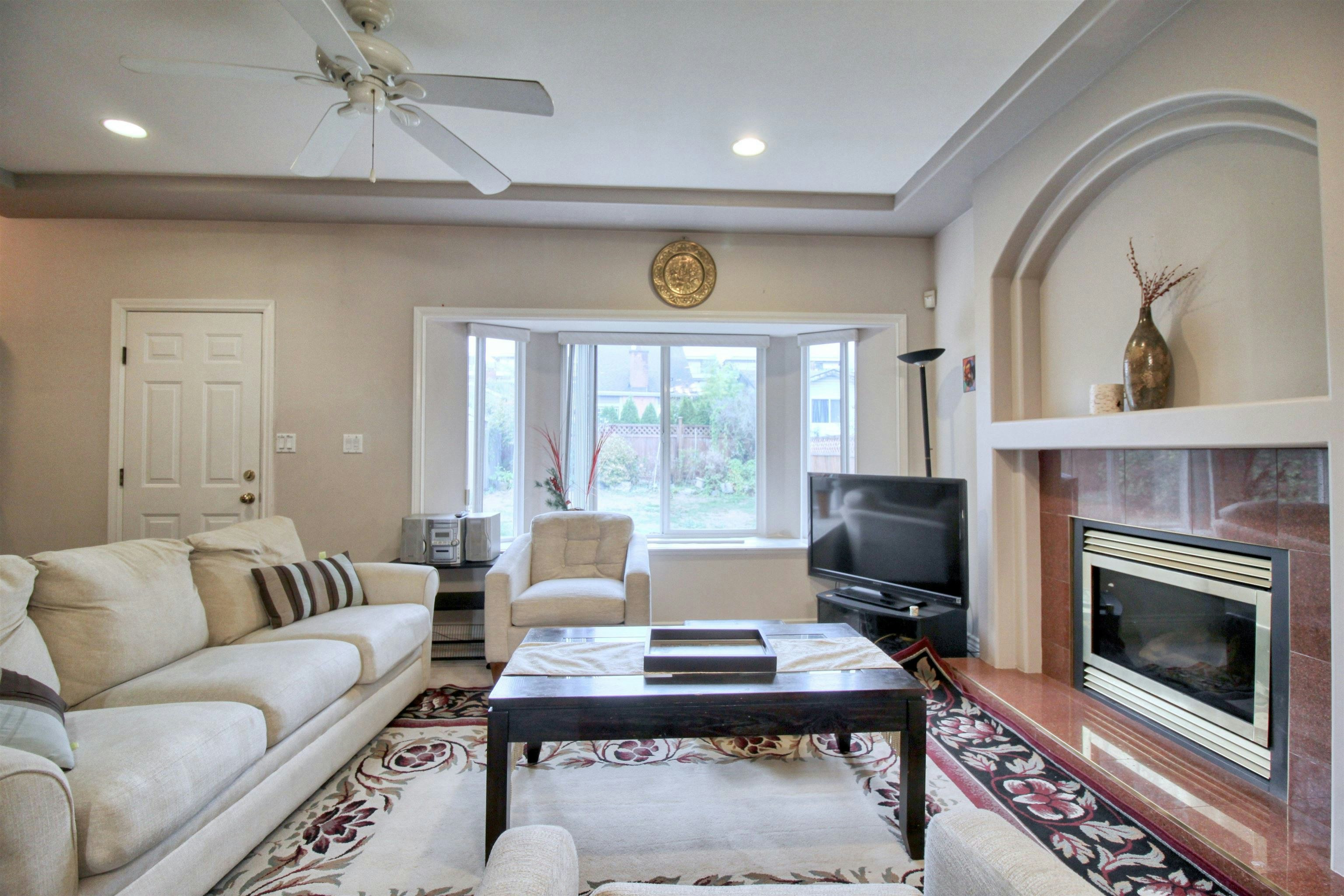 6031 Rumble, Burnaby, BC, V5J 2C6 - 11