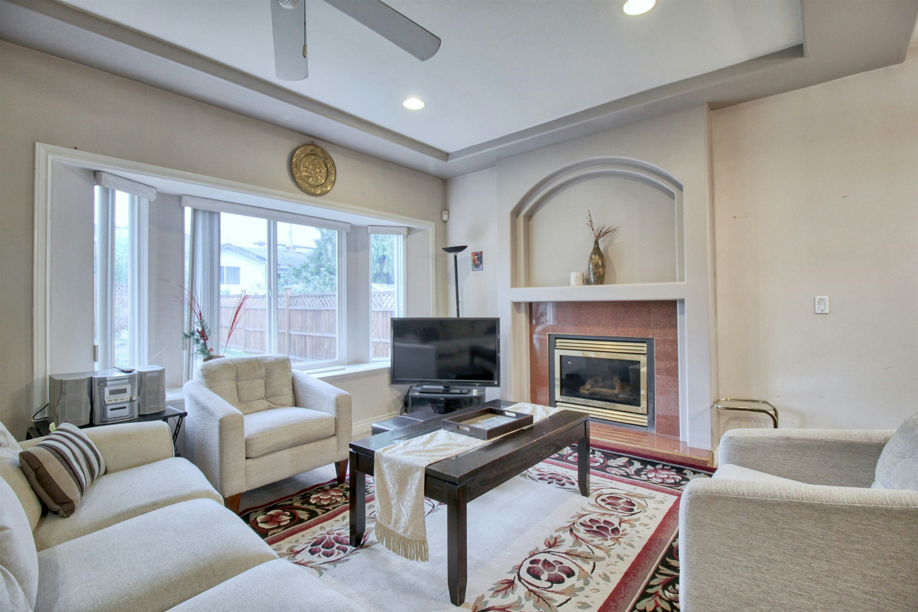 6031 Rumble, Burnaby, BC, V5J 2C6 - 10