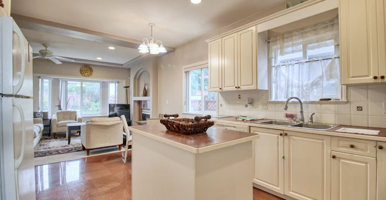 6031 Rumble, Burnaby, BC, V5J 2C6 - 15